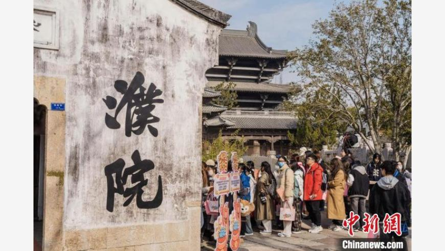 哪吒2成中国影史首部60亿票房电影,澳门资料大全正版资料2025年更新,公开决策资料解释落实_入门版V9.74